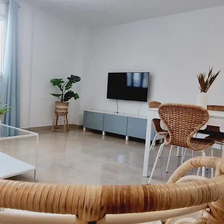 Royal Palace Apartment